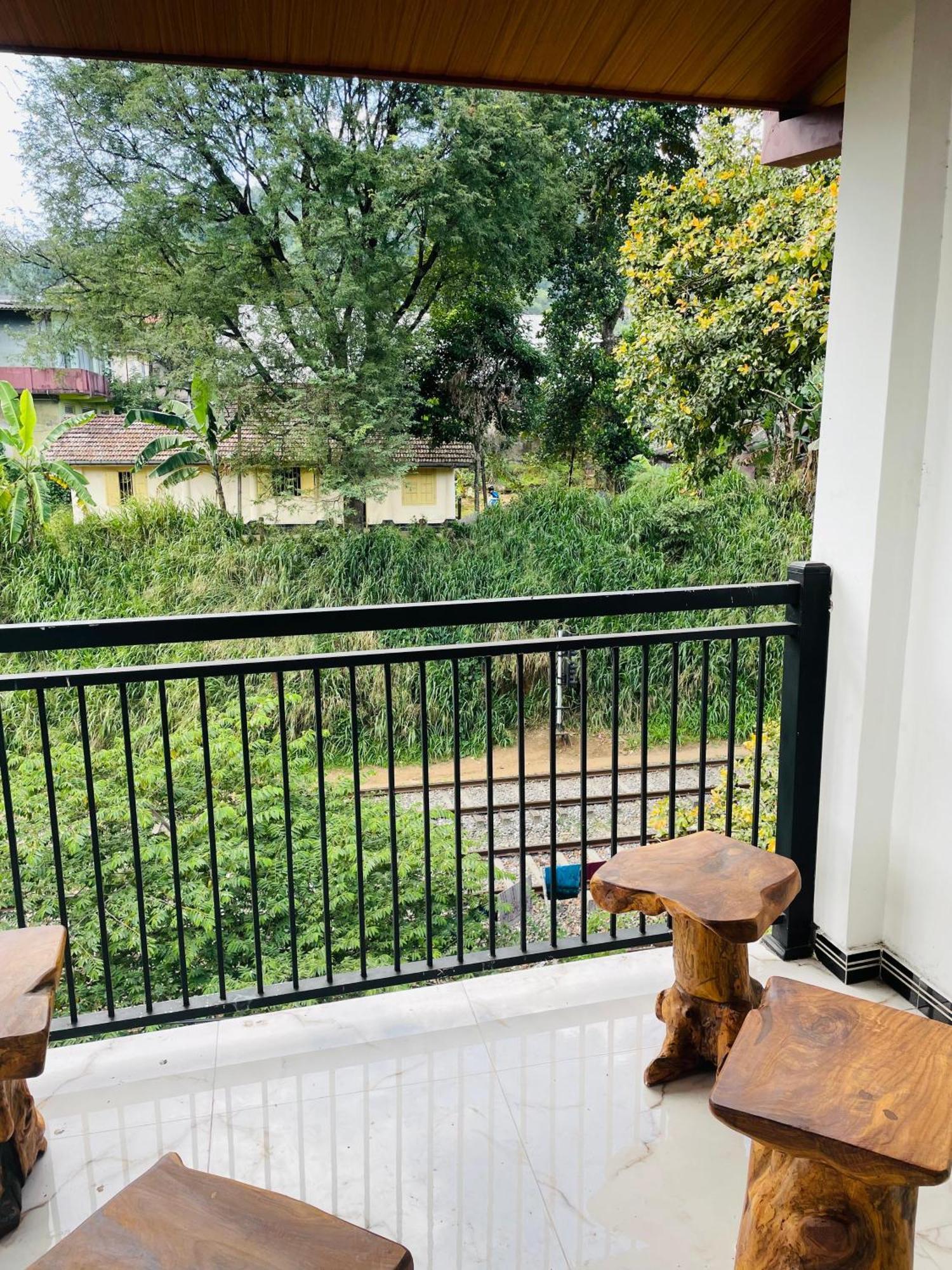 Star Village Hostel Kandy Ngoại thất bức ảnh