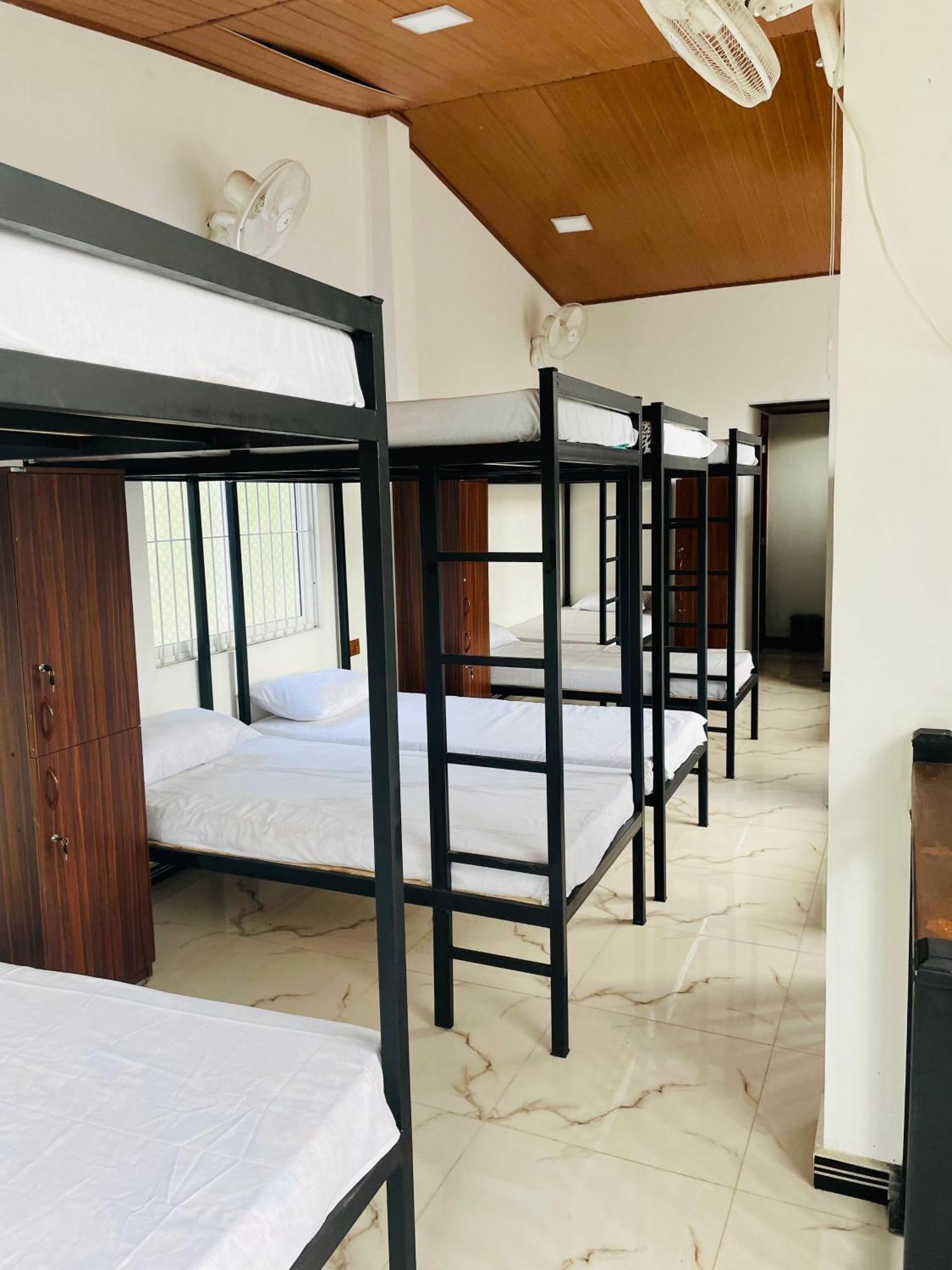 Star Village Hostel Kandy Ngoại thất bức ảnh
